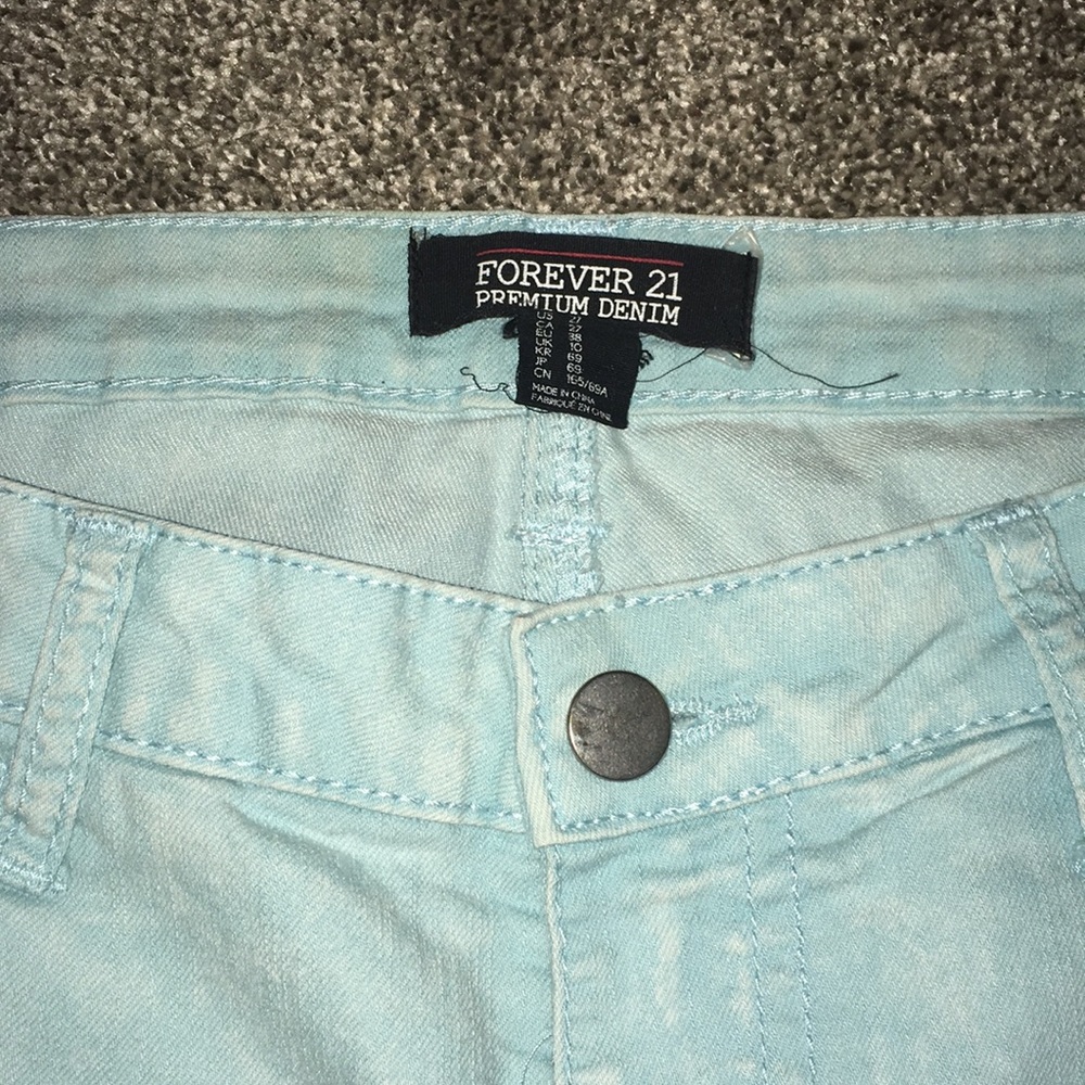 Capri pants - Picture 2 of 5